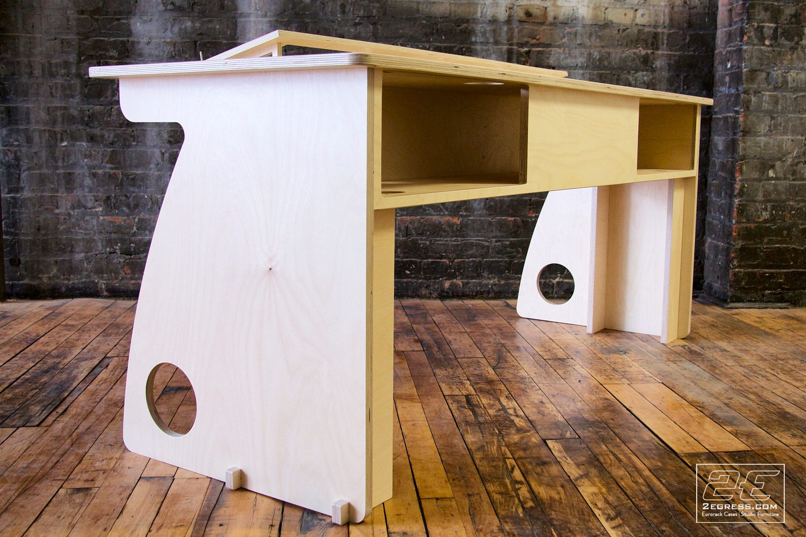 Controlfreak for Avid Artist desk | side profile view showing the under-desk cubby storage | 2Egress