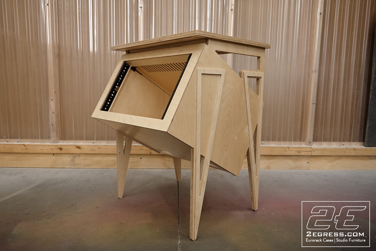 Ganymede rack | angled rear view showing rack rail | 2Egress