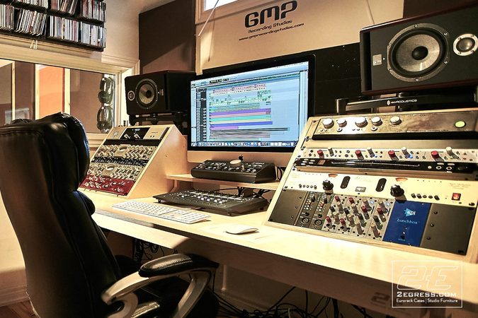 Pintassilgo desk | installed at GMP Recording Studios | 2Egress