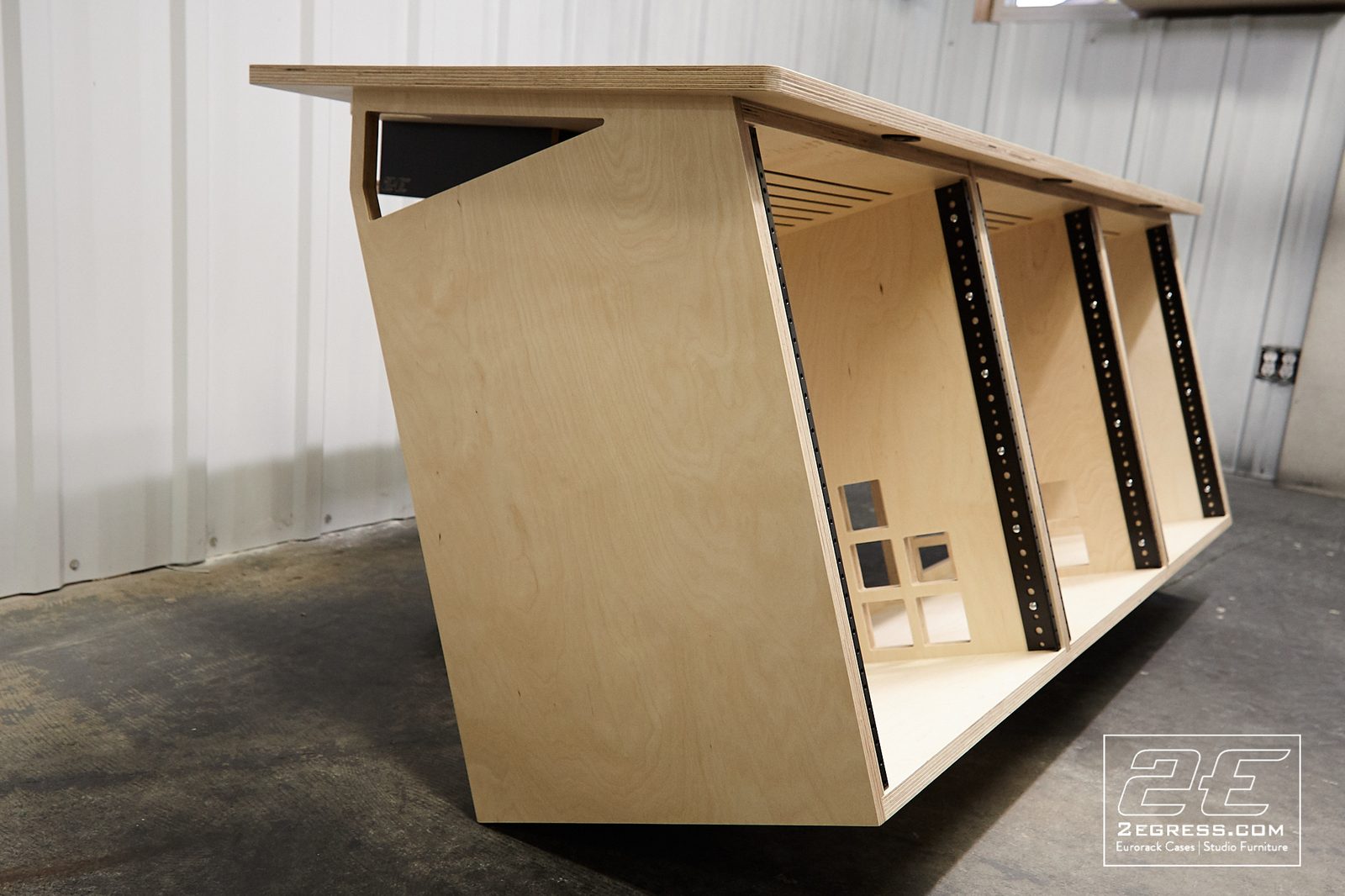 SPUTNIK rack | rear angled view with power outlet | 2Egress