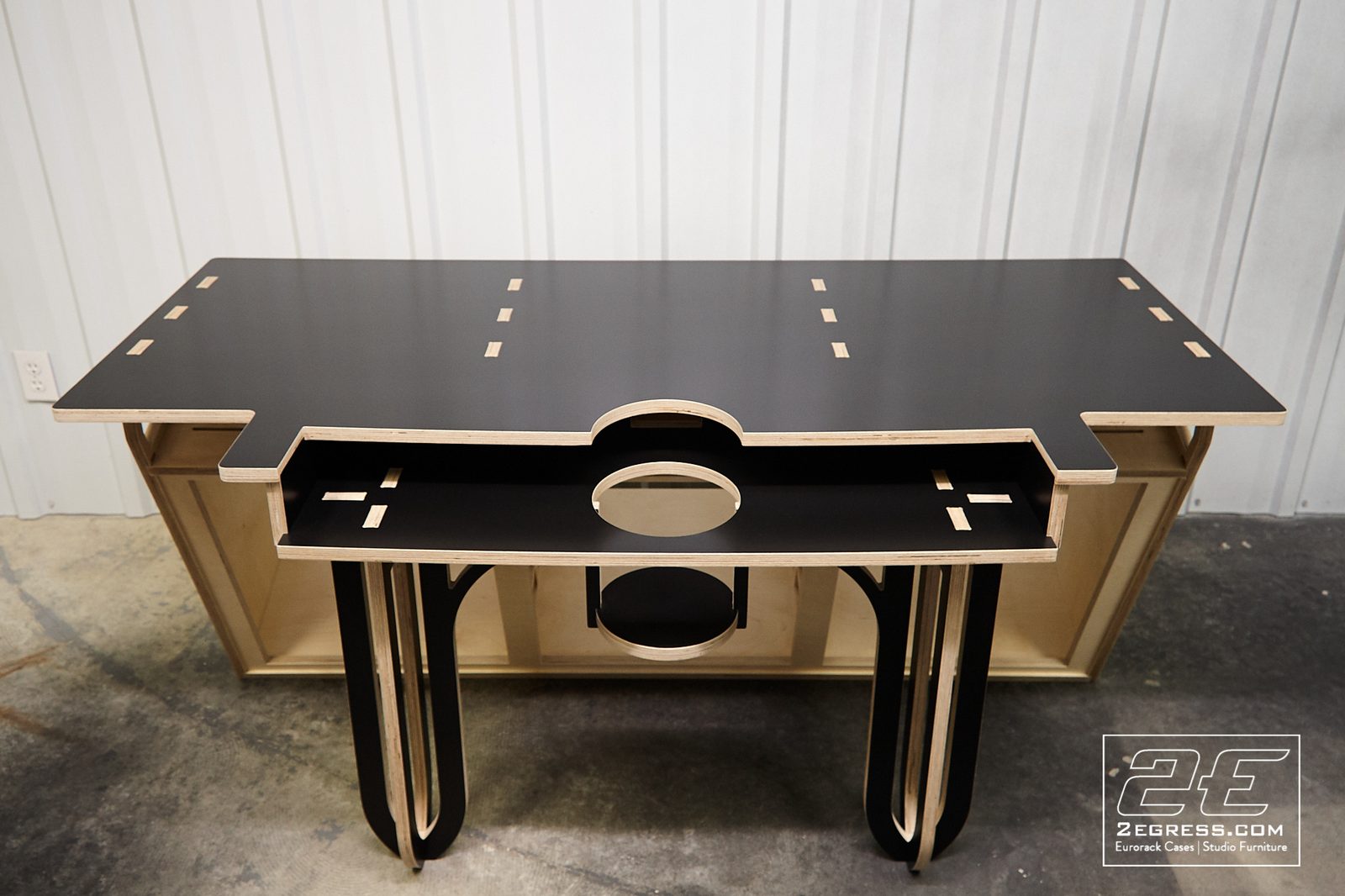 SPUTNIK rack | overhead angled view with drawer | 2Egress