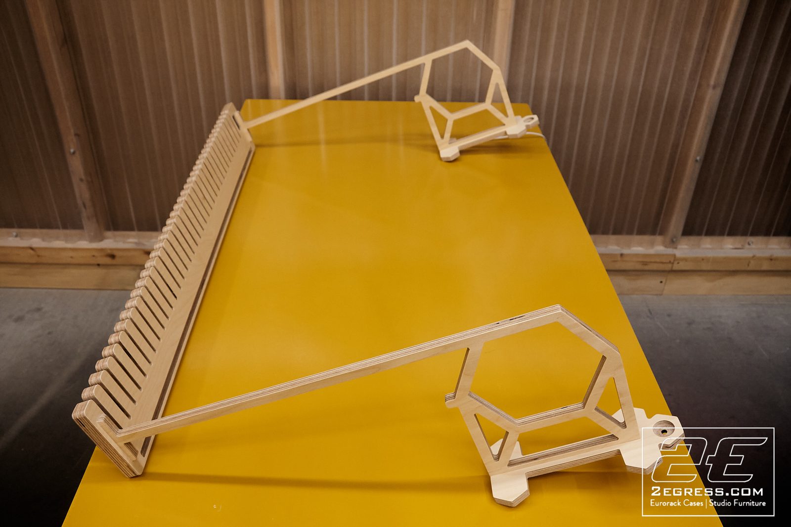 Eurorack Cable Hanger by 2Egress