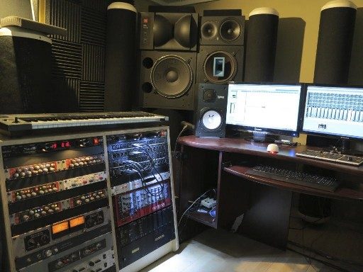 "Brock is an artist of the highest caliber and a hell of a guy to boot." | photo 3 | Studio Egregia