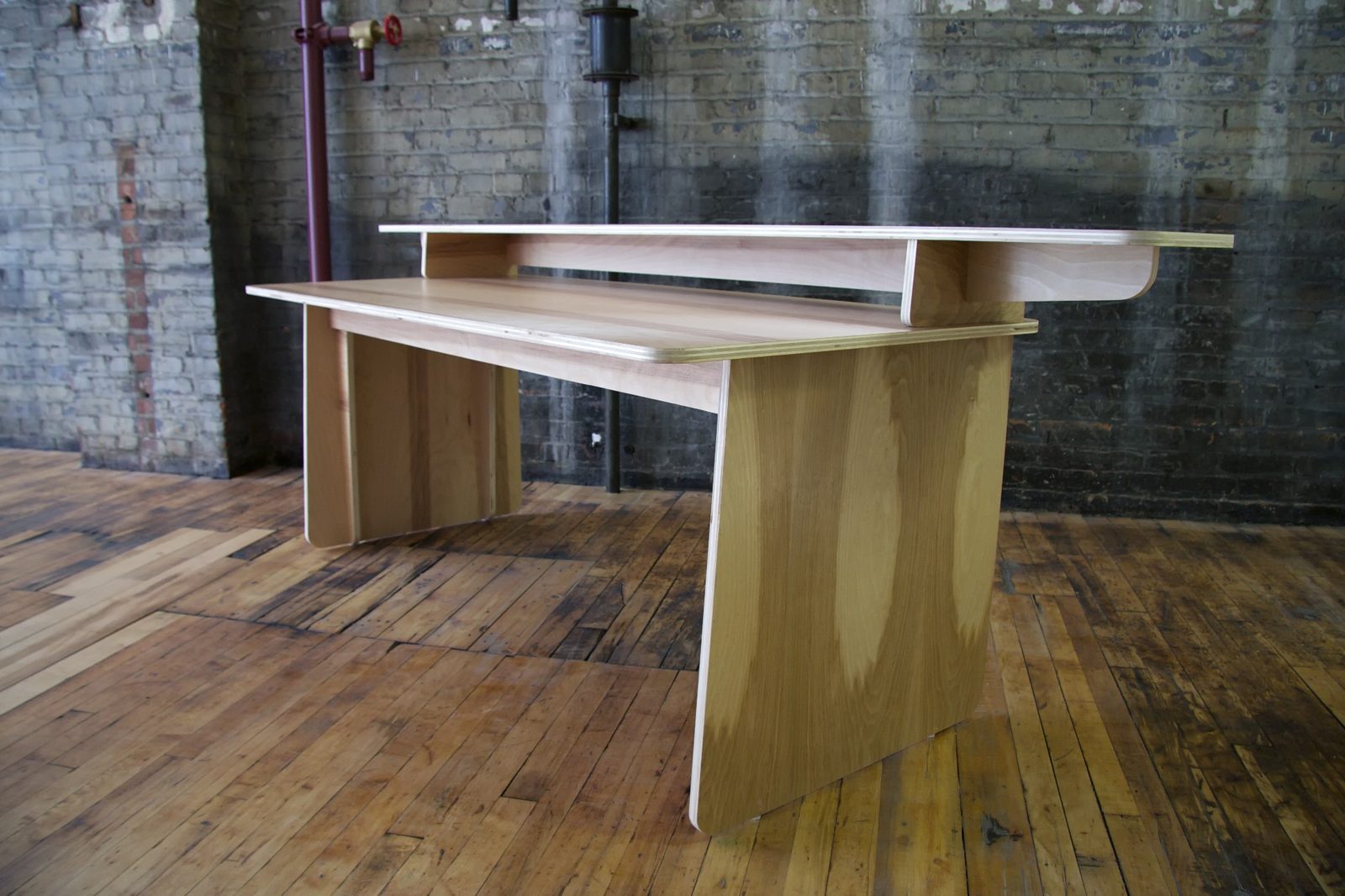 Film Editing Desk - Film | photo 2 | Studio Egregia