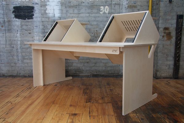 Music Studio Desk | Pintassilgo “Goldfinch” | photo 2 | Studio Egregia