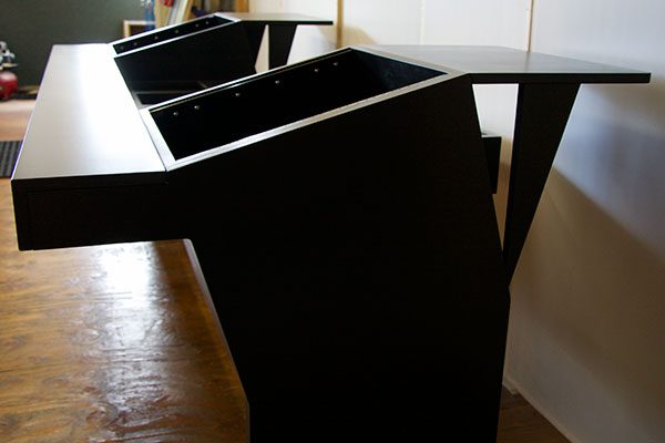 Music Studio Desk | The Stealth | photo 4 | Studio Egregia