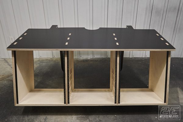 Studio Rack | SPUTNIK | photo 1 | Studio Egregia