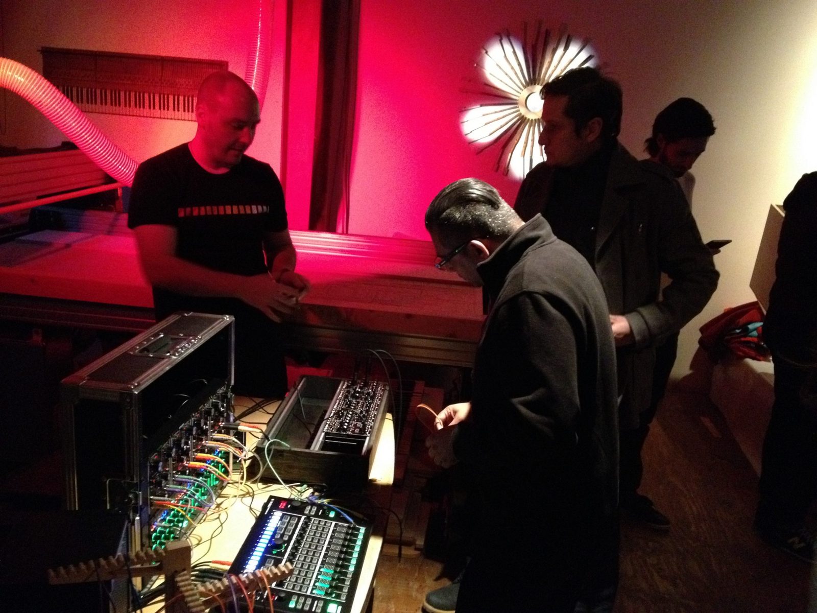 TOMS Workshop #006 | Glowing Night | photo 4 | Studio Egregia