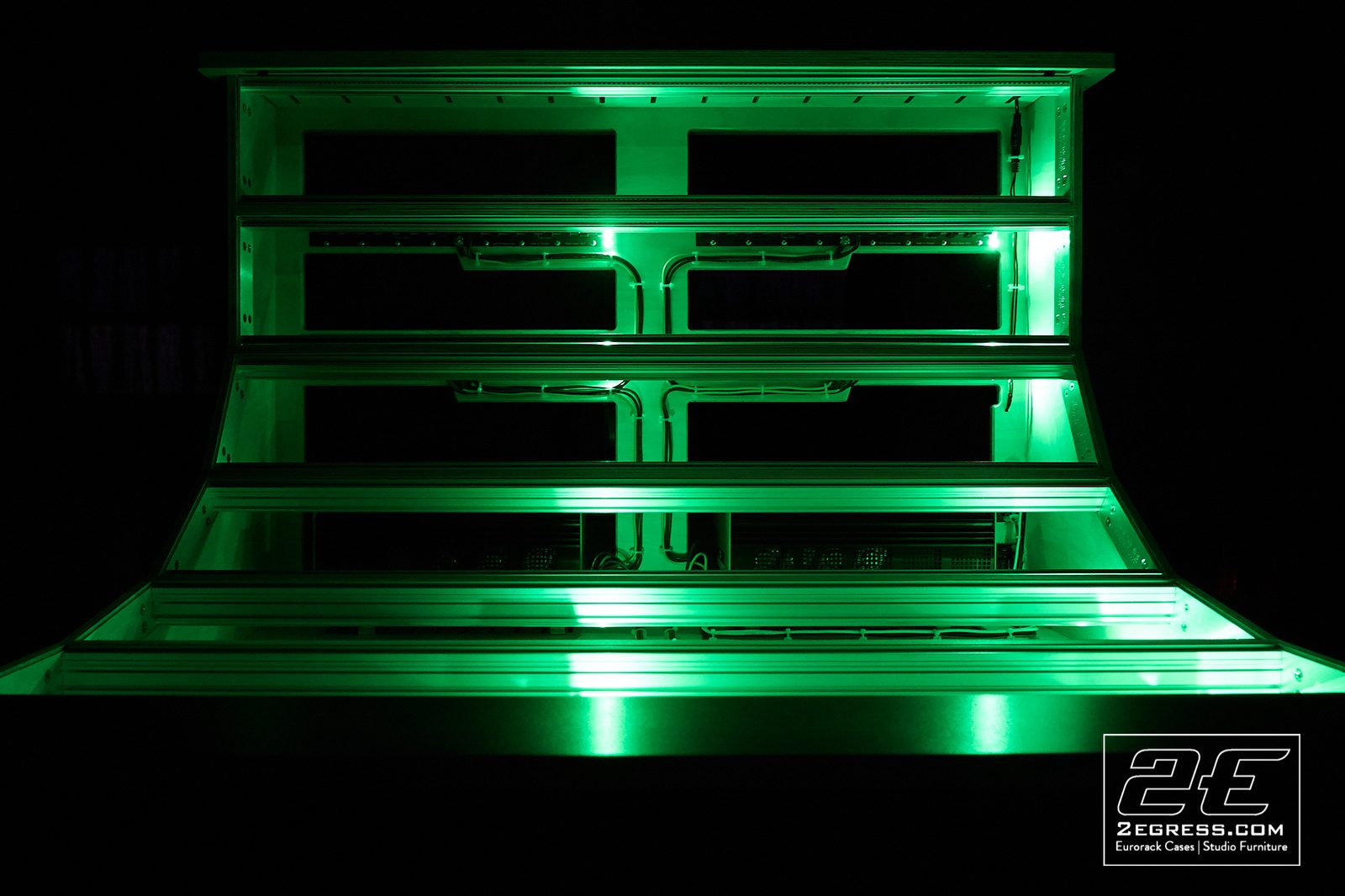 18u eurorack case 2egress | Studio Egregia