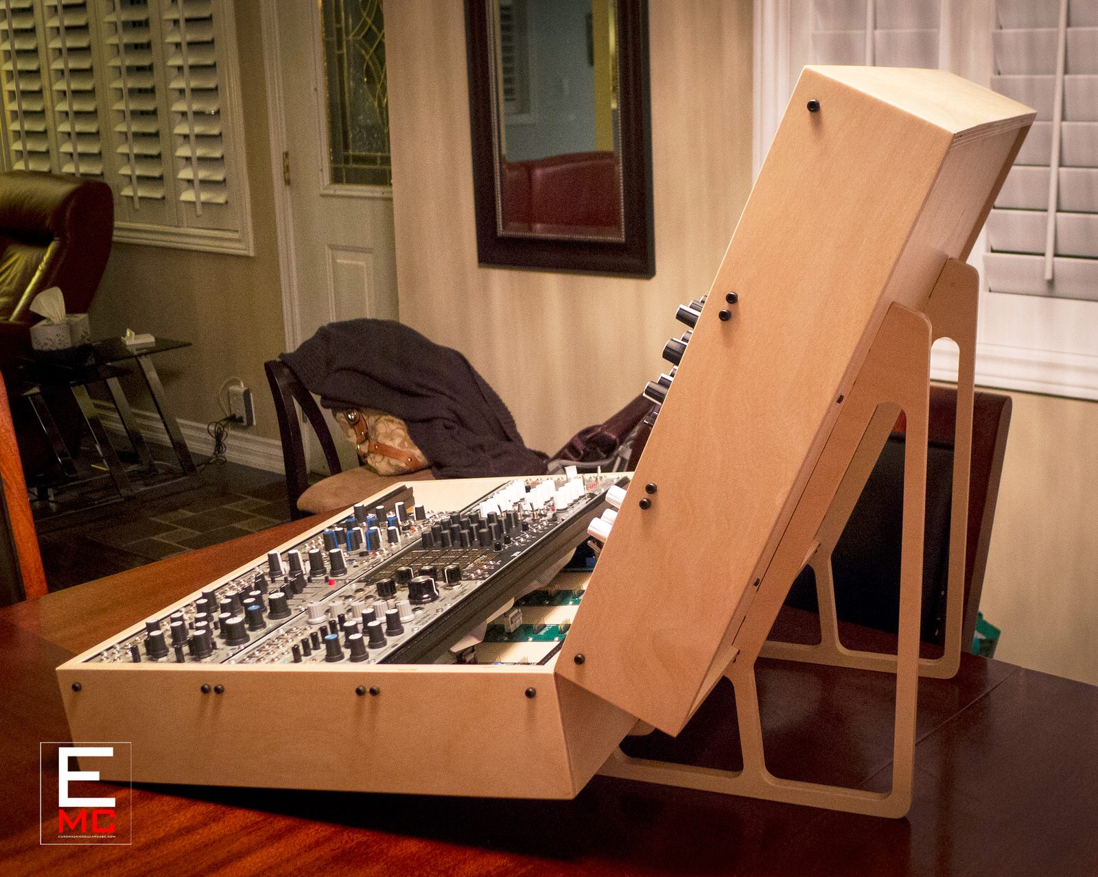 custom eurorack case | Studio Egregia